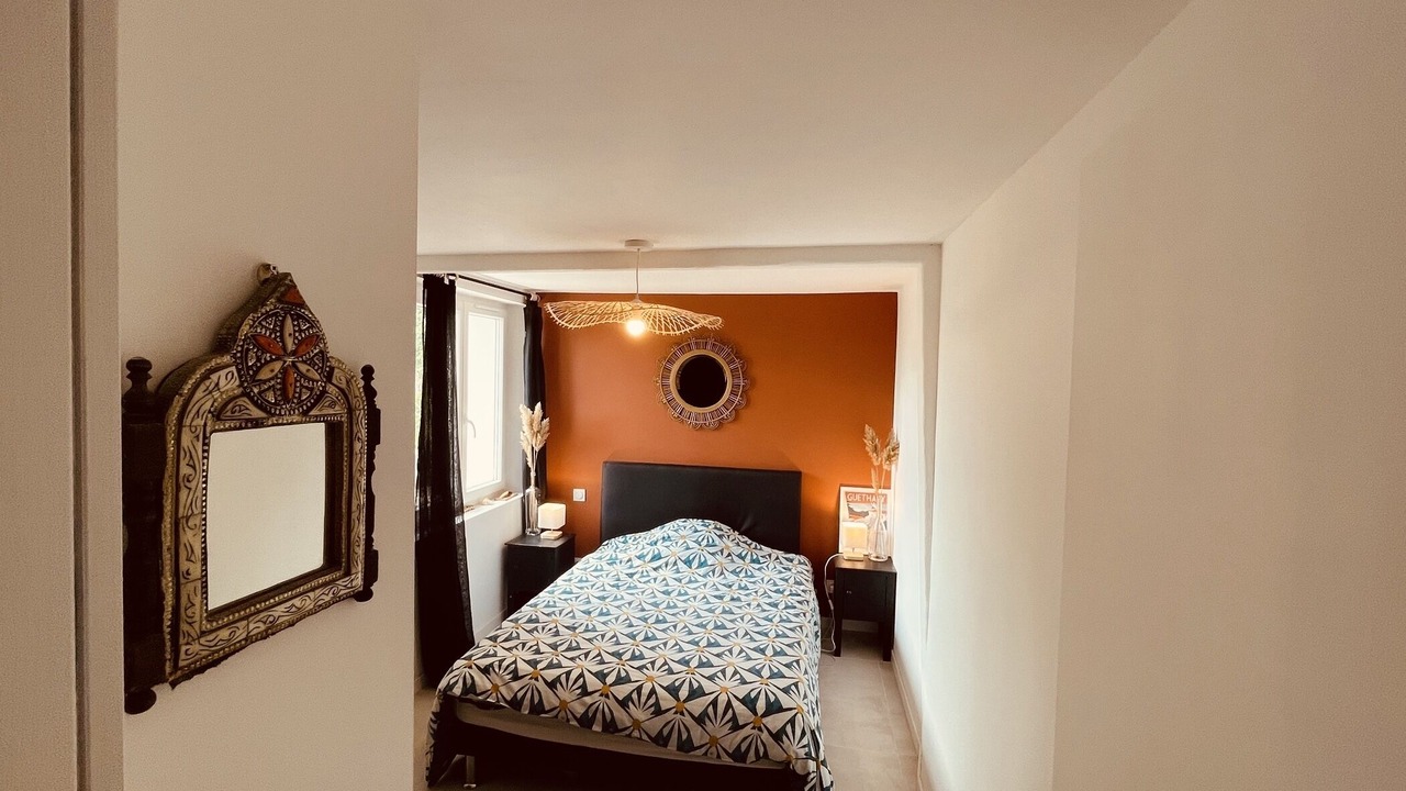 Photo of Bedroom in Eguilles