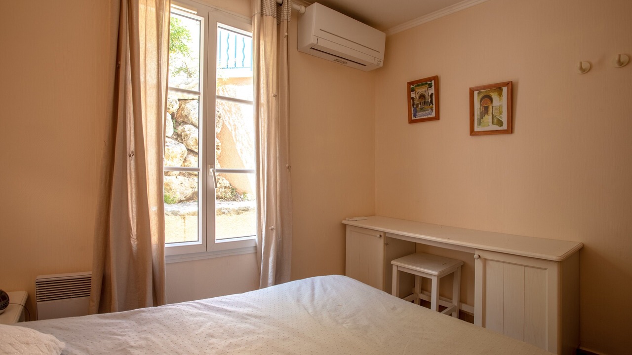 Photo of Bedroom in Les Restanques