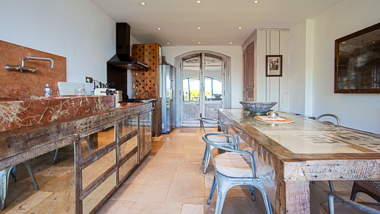 Photo of Kitchen in Cavalaire-sur-Mer