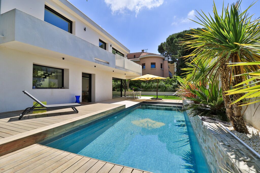 Photo of Outdoor in La Pointe Rouge