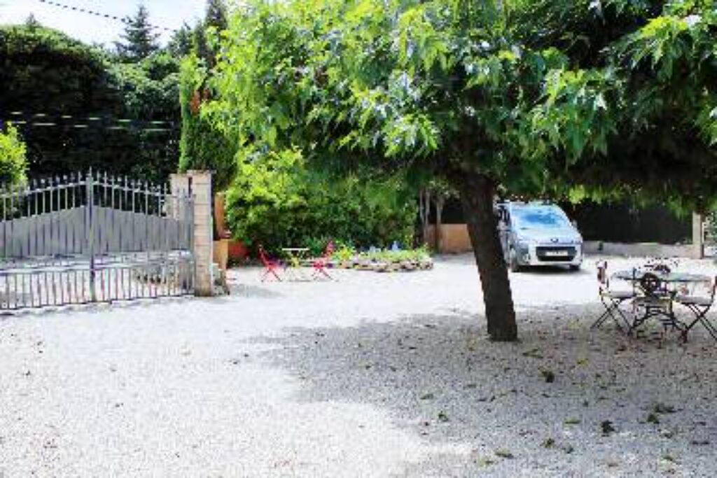 Photo of Outdoor in Velleron