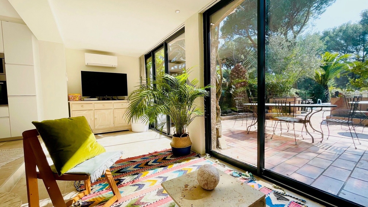 Photo of Livingroom in Gassin