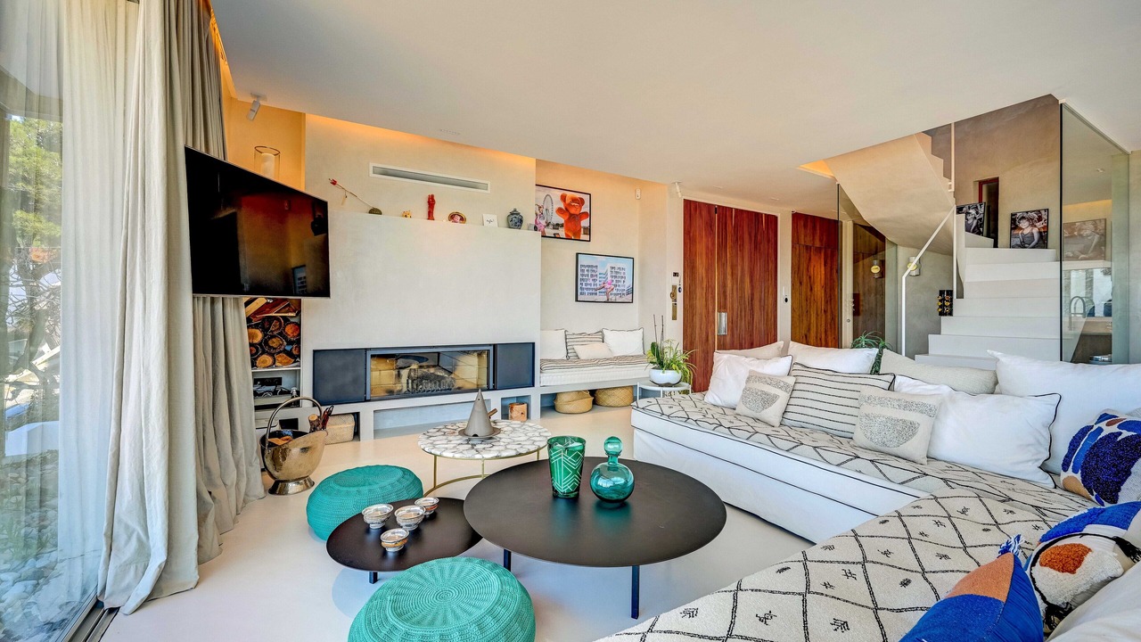 Photo of Livingroom in Montredon