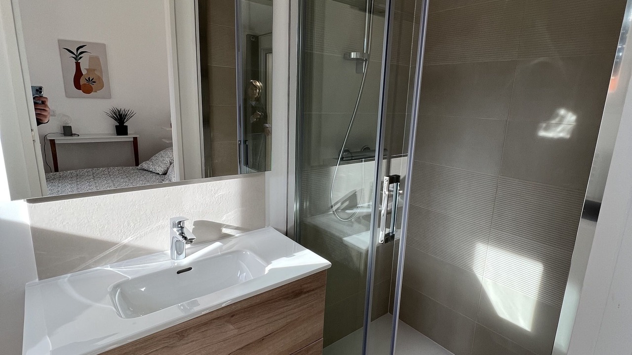 Photo of Bathroom in St.-Remy-de-Provence