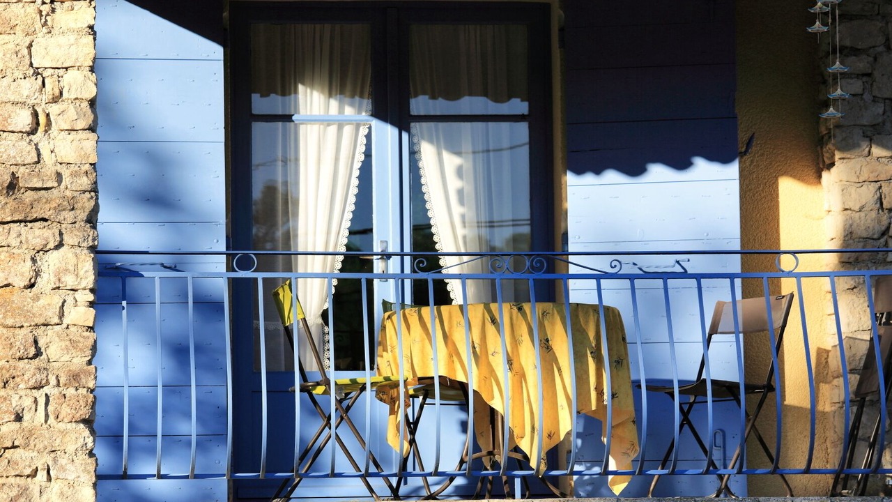 Photo of Patio Balcony in Saint-Martin-de-Castillon