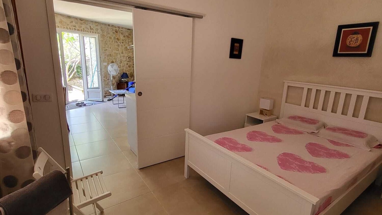 Photo of Bedroom in Le Redon
