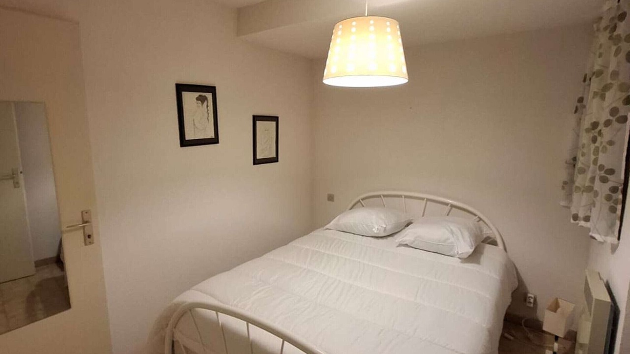 Photo of Bedroom in Marseillan