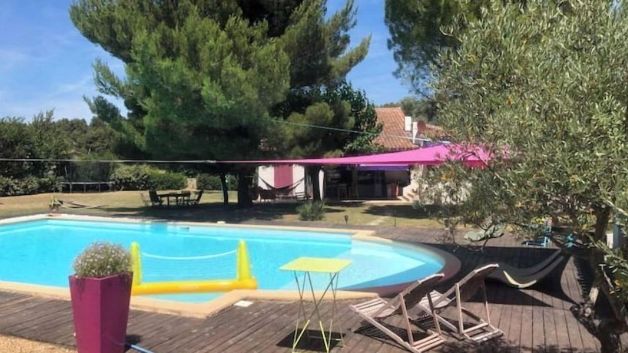 Photo of Outdoor in Simiane-Collongue