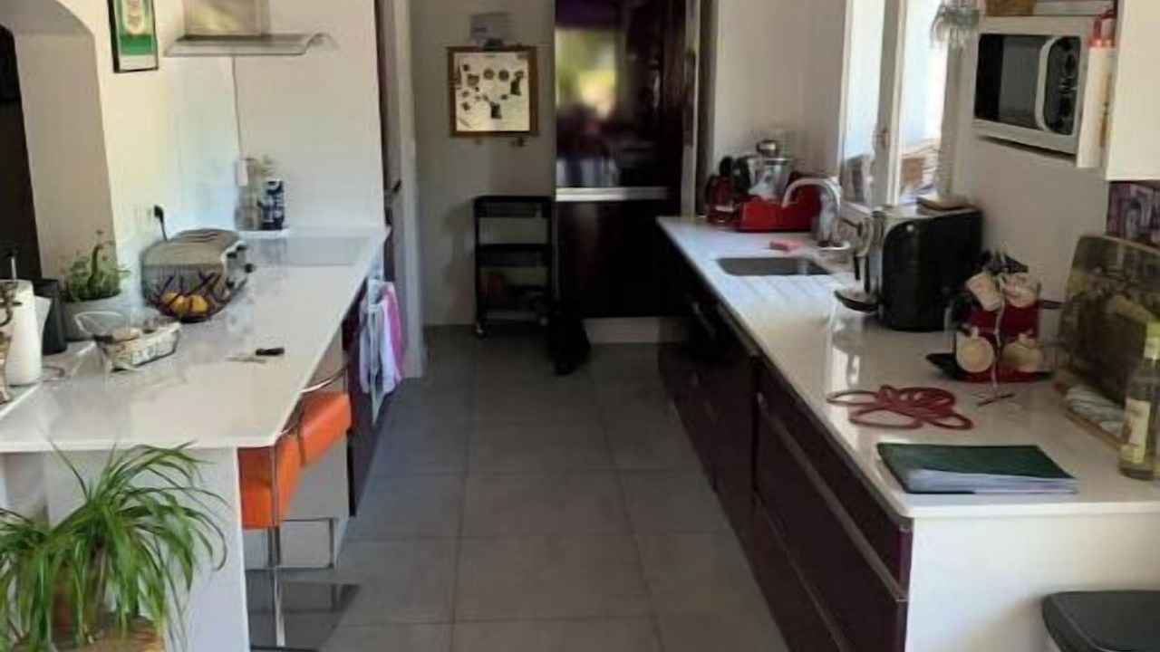 Photo of Kitchen in Simiane-Collongue