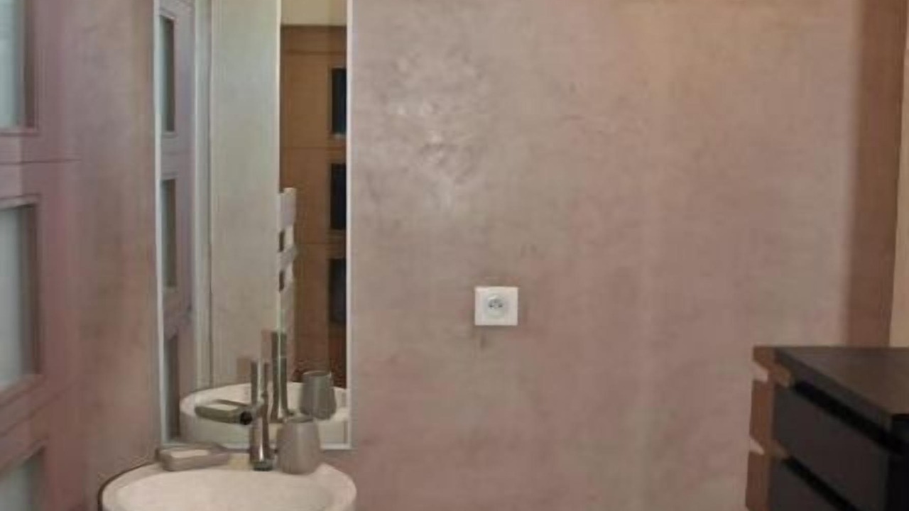 Photo of Bathroom in Simiane-Collongue