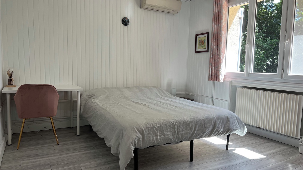 Photo of Bedroom in Aix-en-Provence