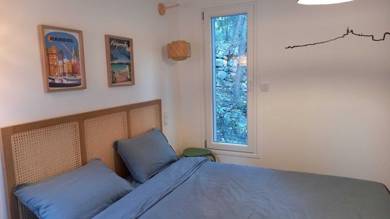 Photo of Bedroom in Eguilles