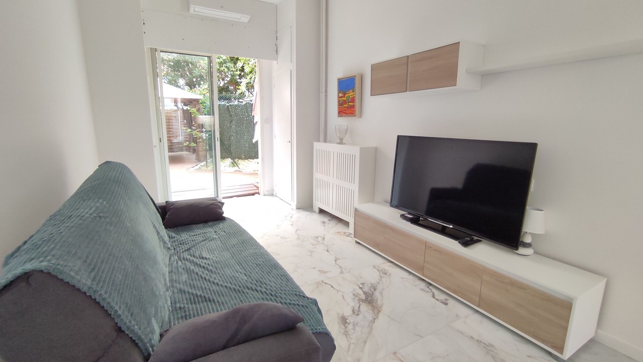Photo of Livingroom in Gambetta