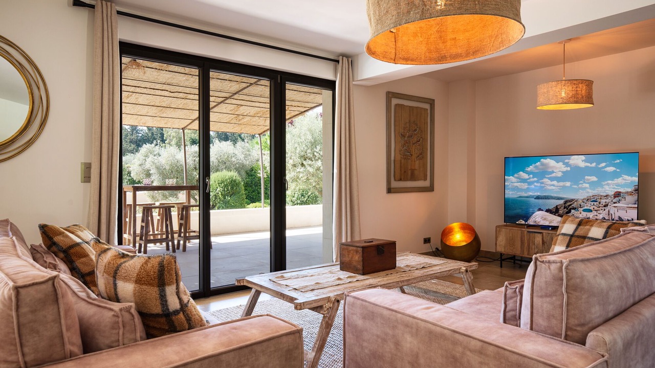 Photo of Livingroom in Eygalieres