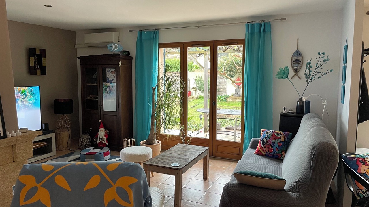 Photo of Livingroom in Comps