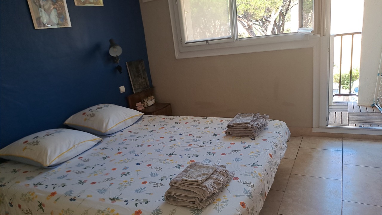 Photo of Bedroom in Saint-Tropez