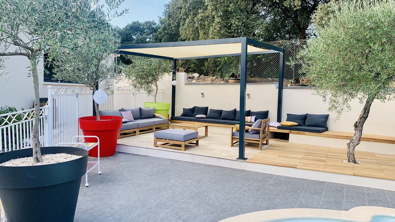 Photo of Patio Balcony in Caremeau