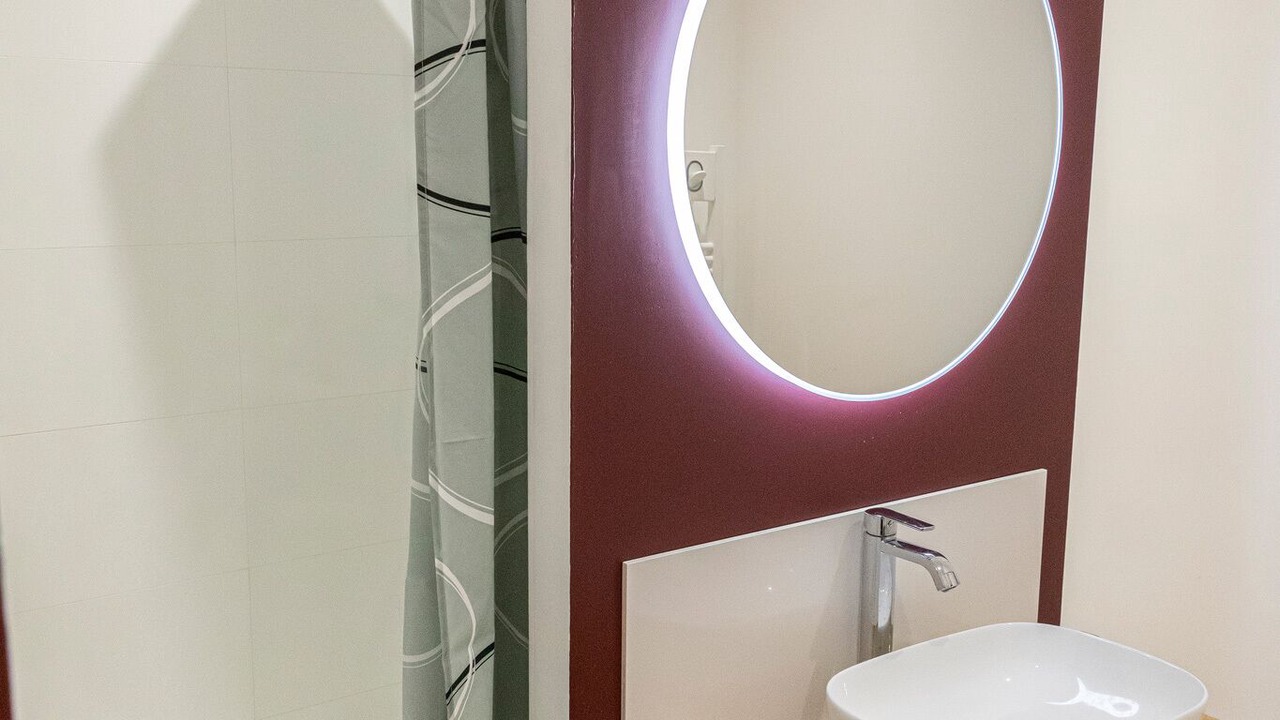 Photo of Bathroom in Mazarin Quarter