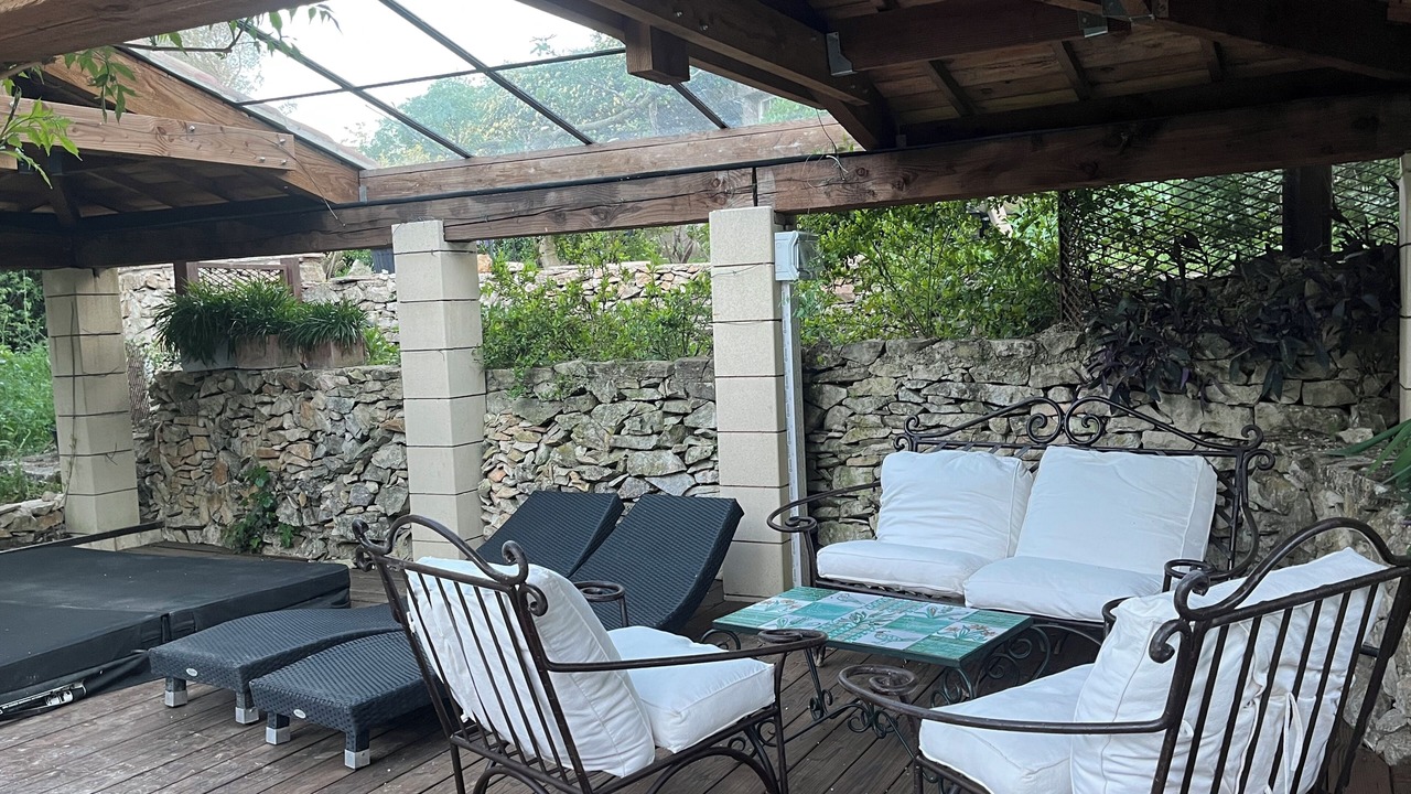 Photo of Patio Balcony in Quartier des Espesses