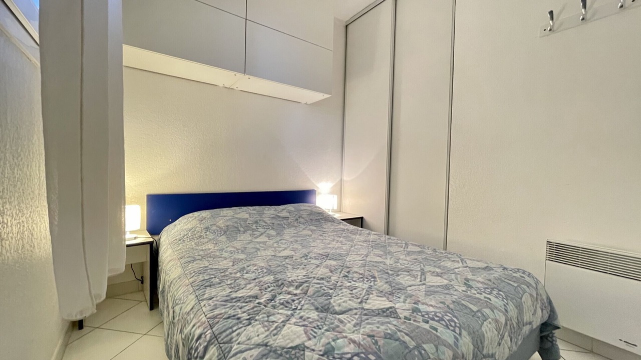 Photo of Bedroom in Sete