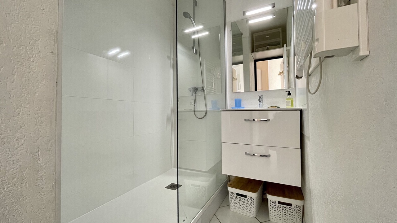 Photo of Bathroom in Sete