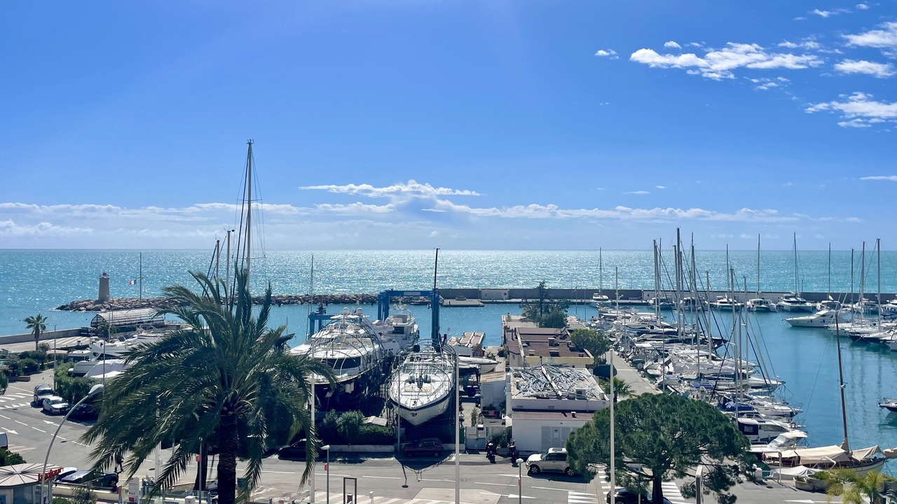 Photo of Others in Menton