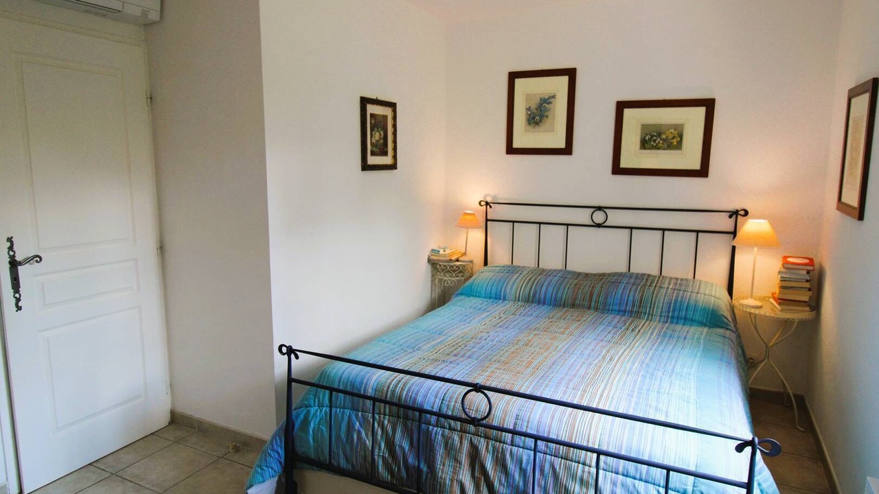 Photo of Bedroom in Gassin