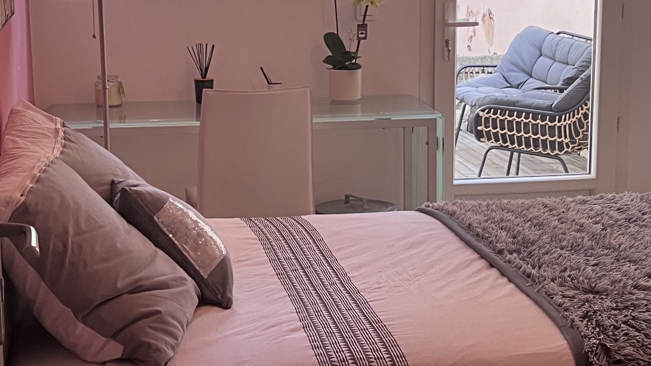 Photo of Bedroom in Eguilles