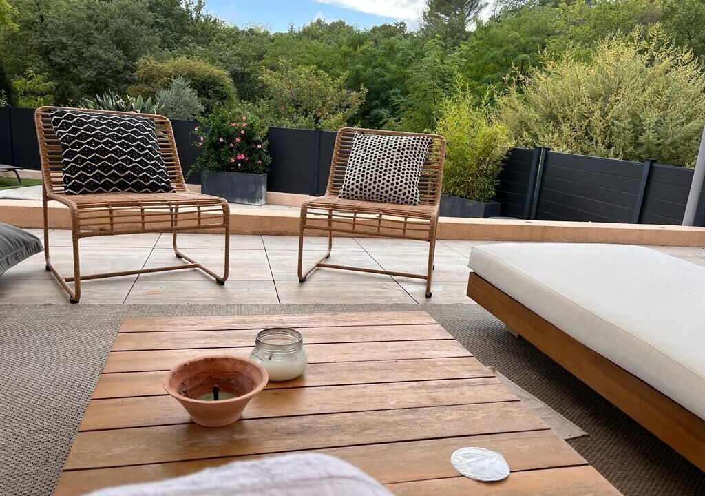 Photo of Patio Balcony in Eguilles