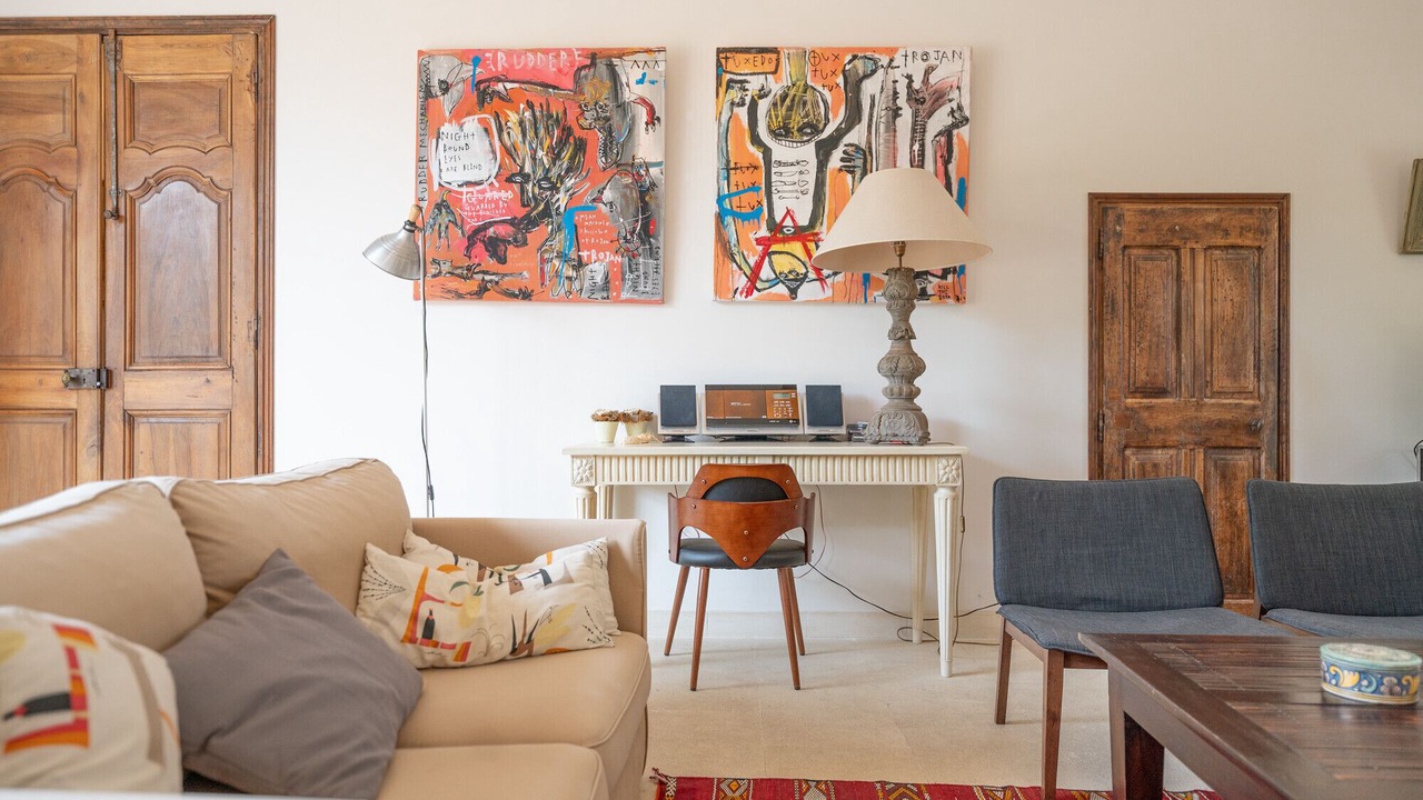 Photo of Livingroom in Apt