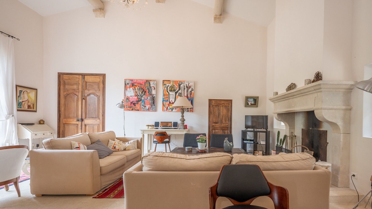 Photo of Livingroom in Apt