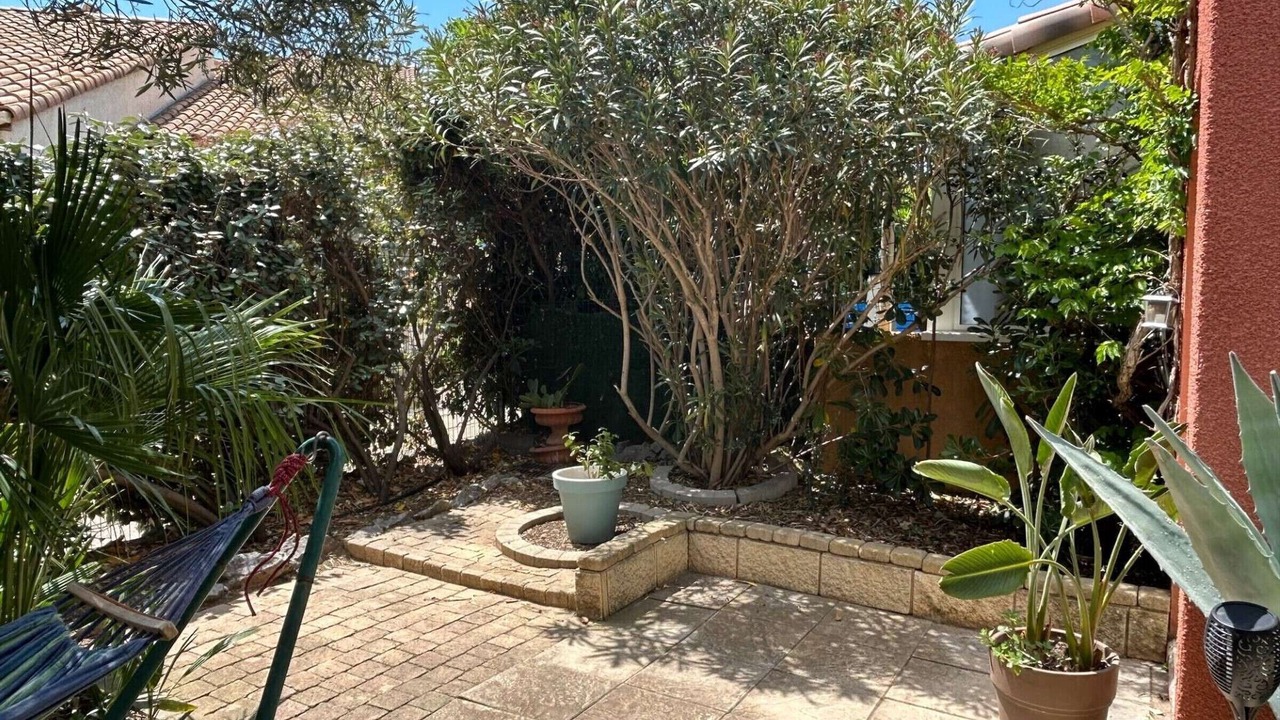 Photo of Patio Balcony in Saint-Pierre-la-Mer
