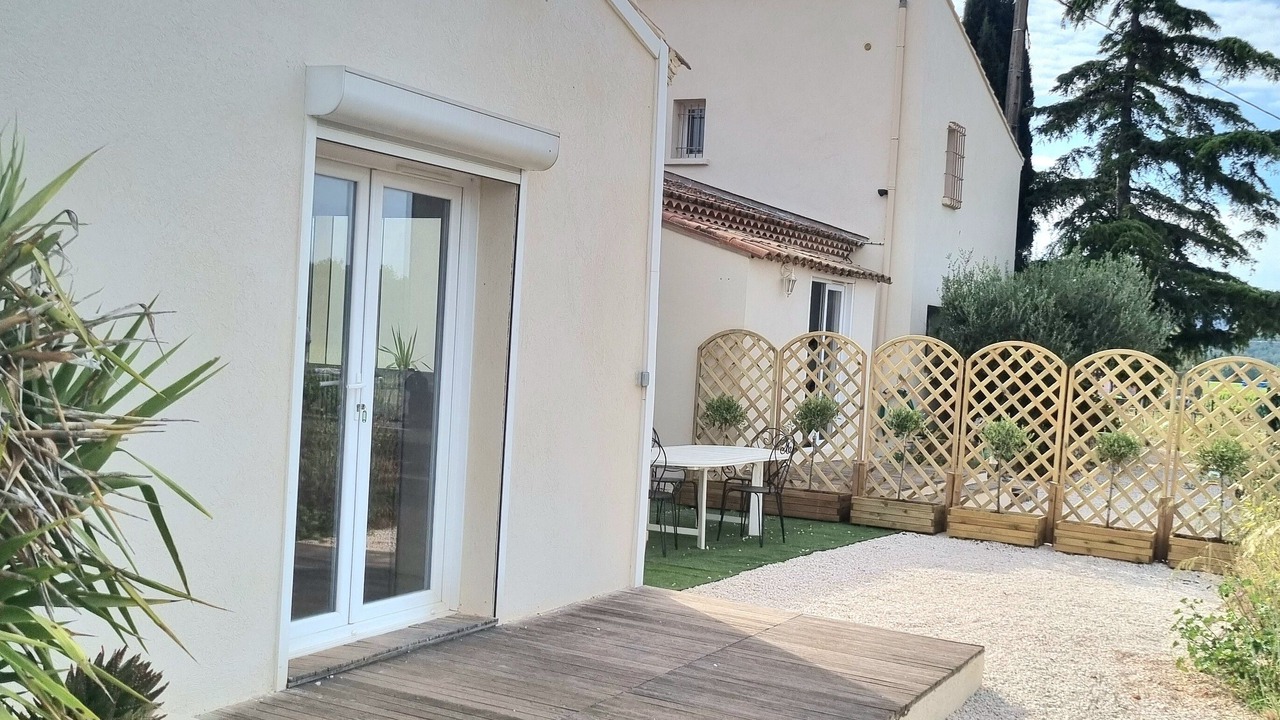 Photo of Patio Balcony in Pierrefeu-du-Var