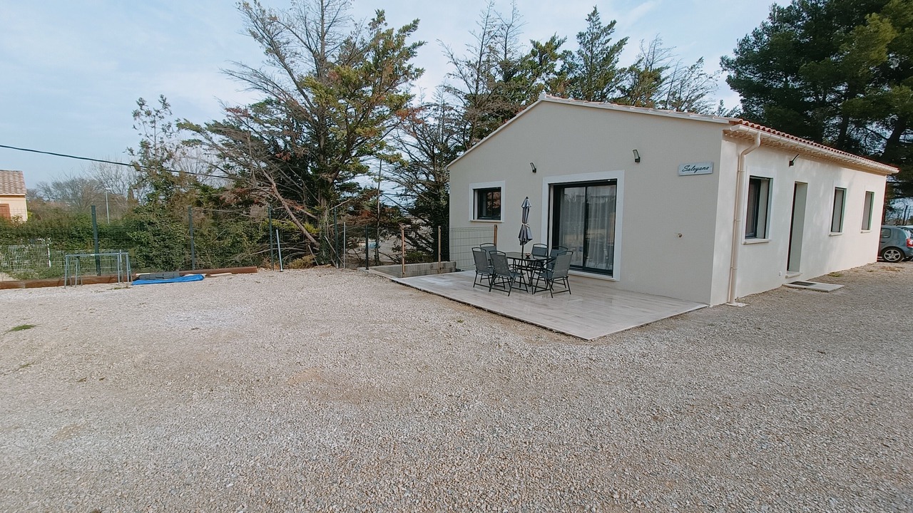 Photo of Outdoor in Meynes
