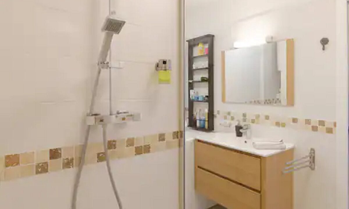 Photo of Bathroom in Le Pharo