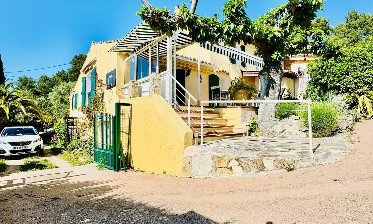 Photo of Outdoor in Le Beausset
