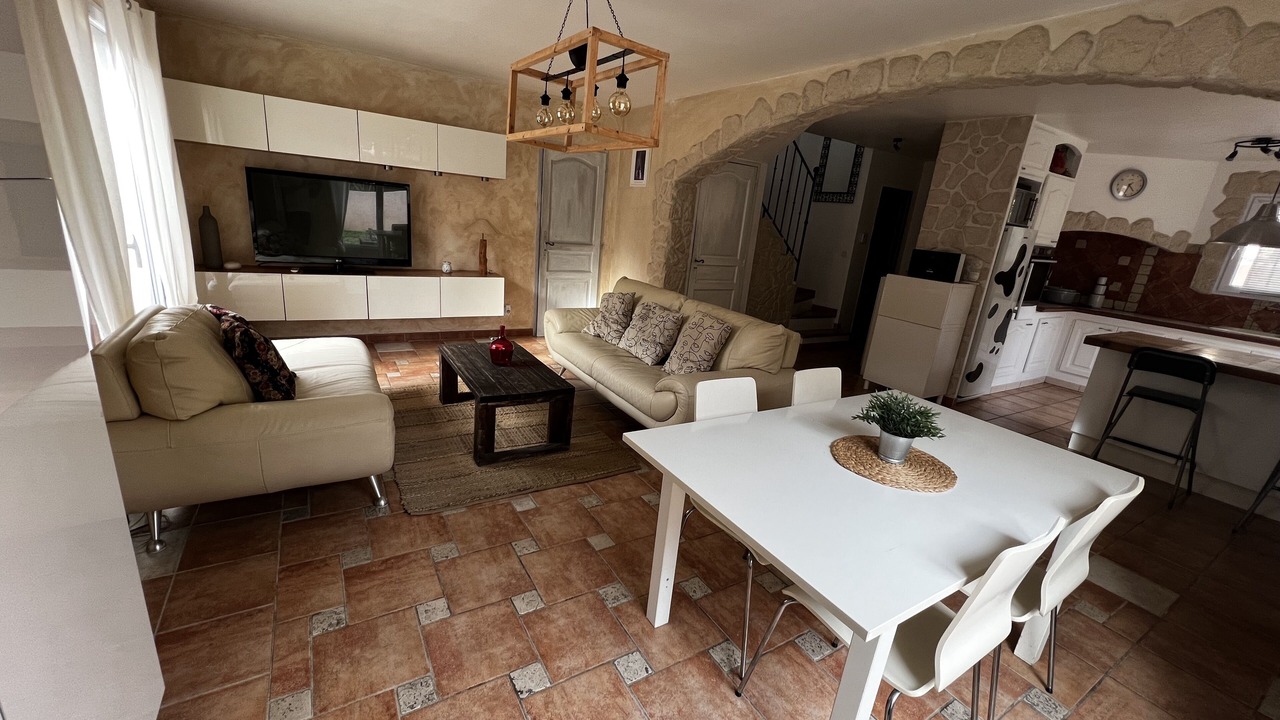 Photo of Livingroom in Lancon-Provence