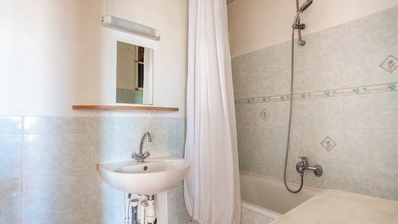 Photo of Bathroom in Le Camas