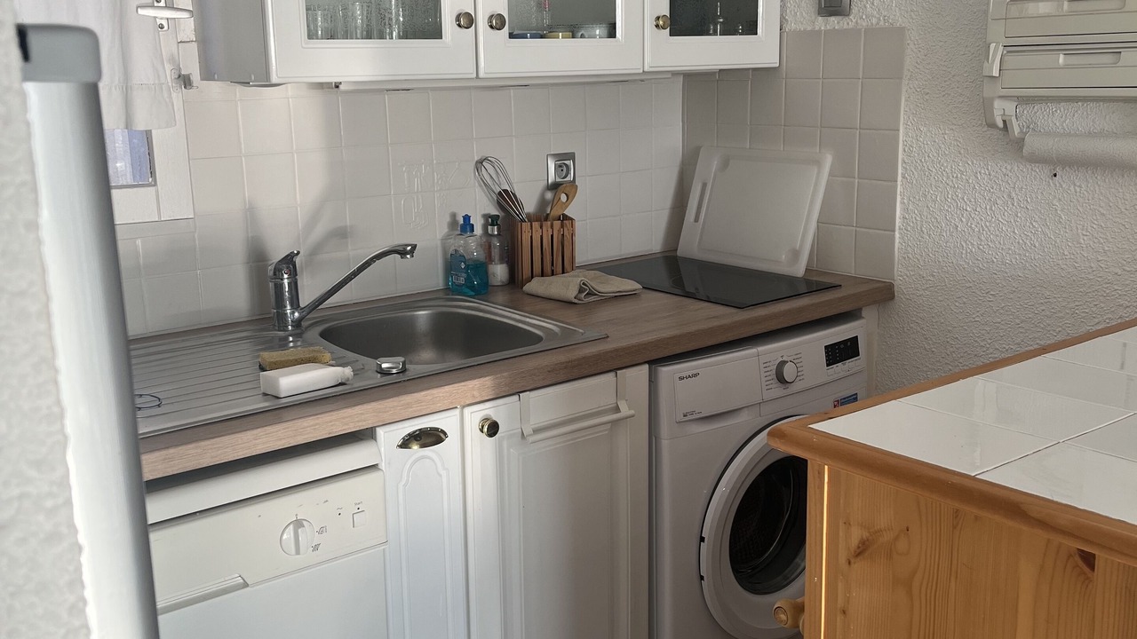 Photo of Kitchen in Saint-Pierre-la-Mer