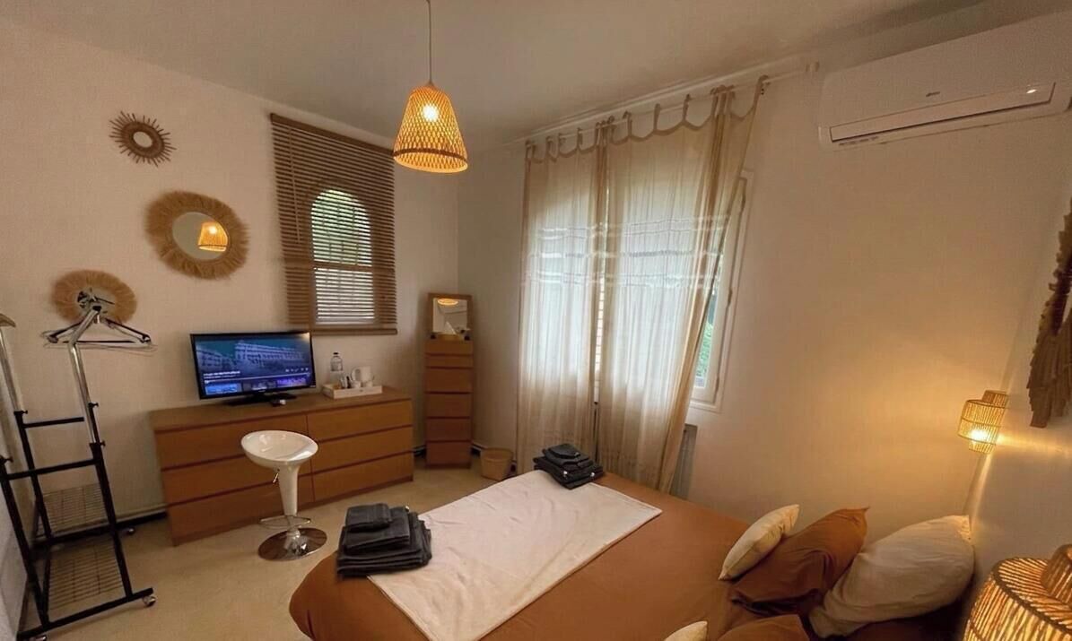 Photo of Bedroom in Cite Gely