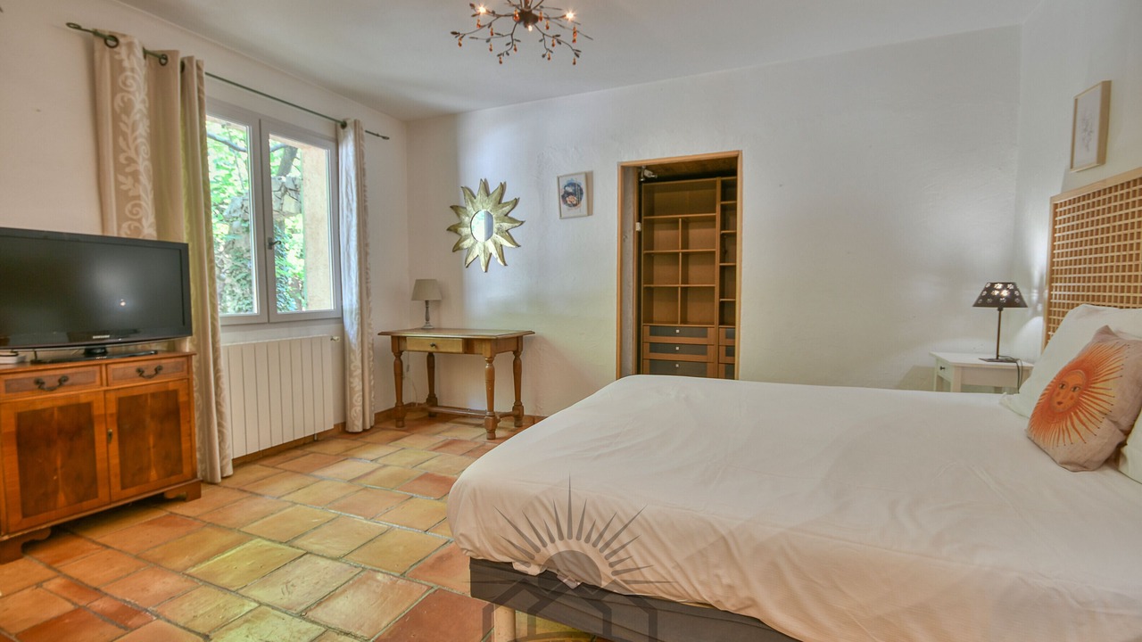 Photo of Bedroom in Grasse