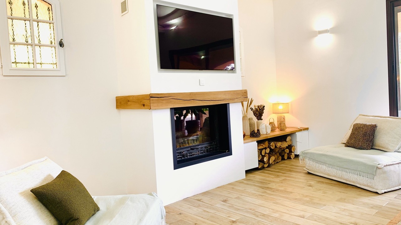 Photo of Livingroom in Peissonnel