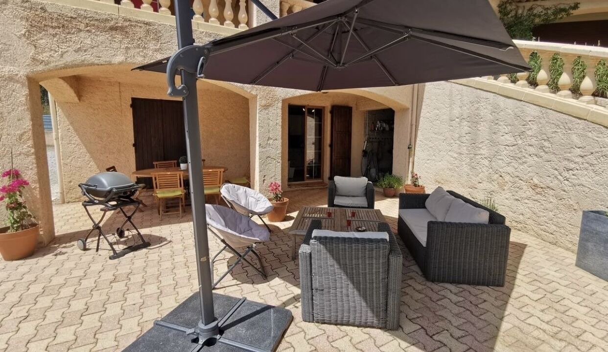 Photo of Outdoor in Peissonnel