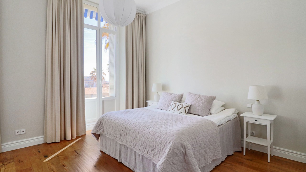 Photo of Bedroom in Riou - Petit Juas - Av de Grasse