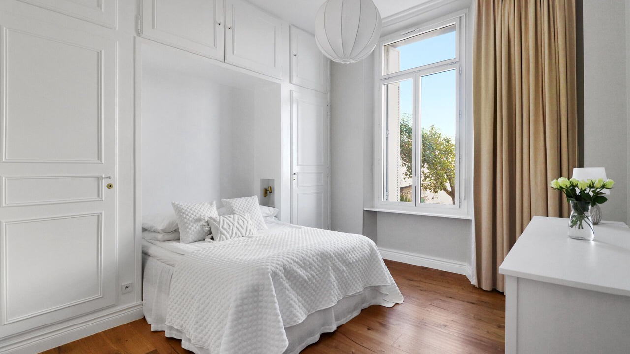 Photo of Bedroom in Riou - Petit Juas - Av de Grasse