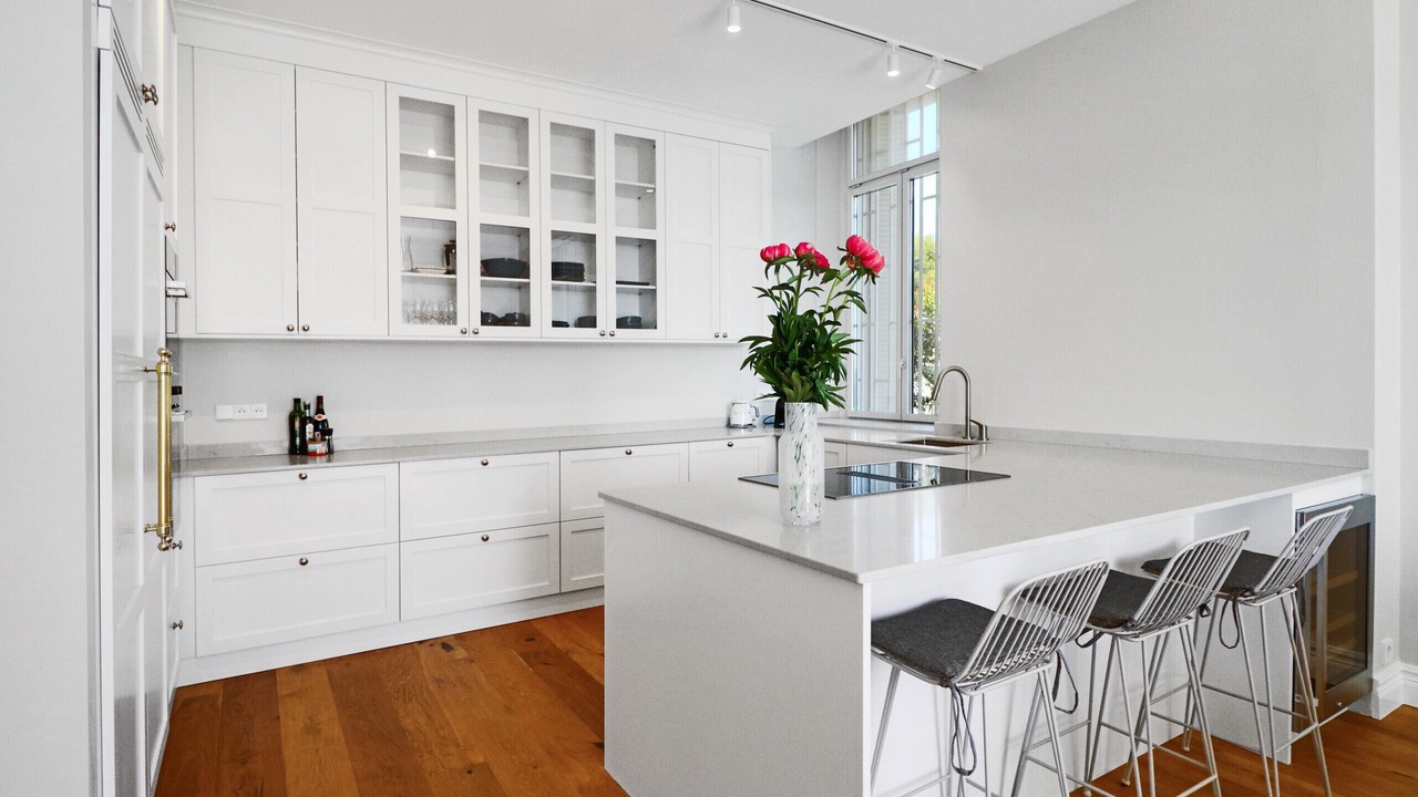 Photo of Kitchen in Riou - Petit Juas - Av de Grasse