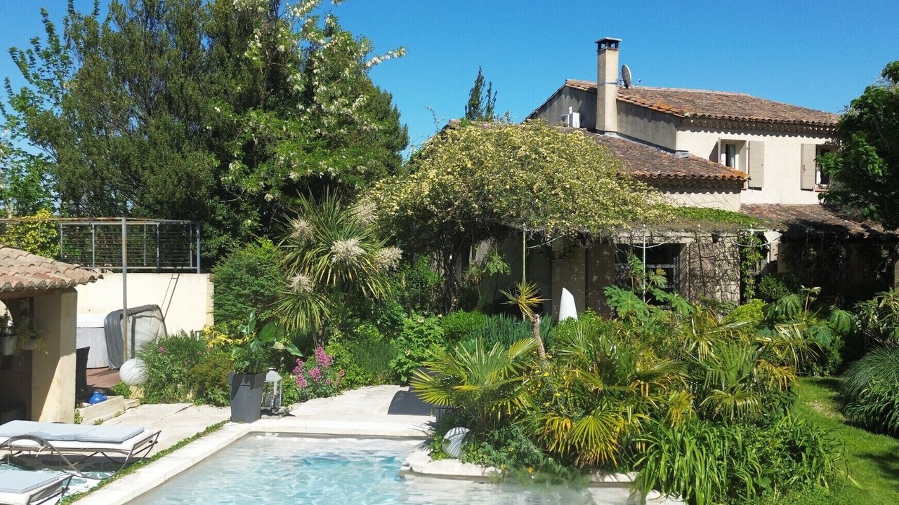 Photo of Outdoor in Eyragues