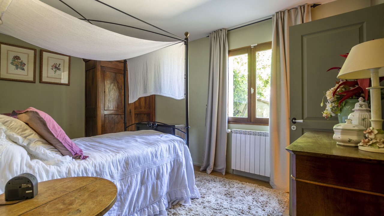 Photo of Bedroom in Eyragues