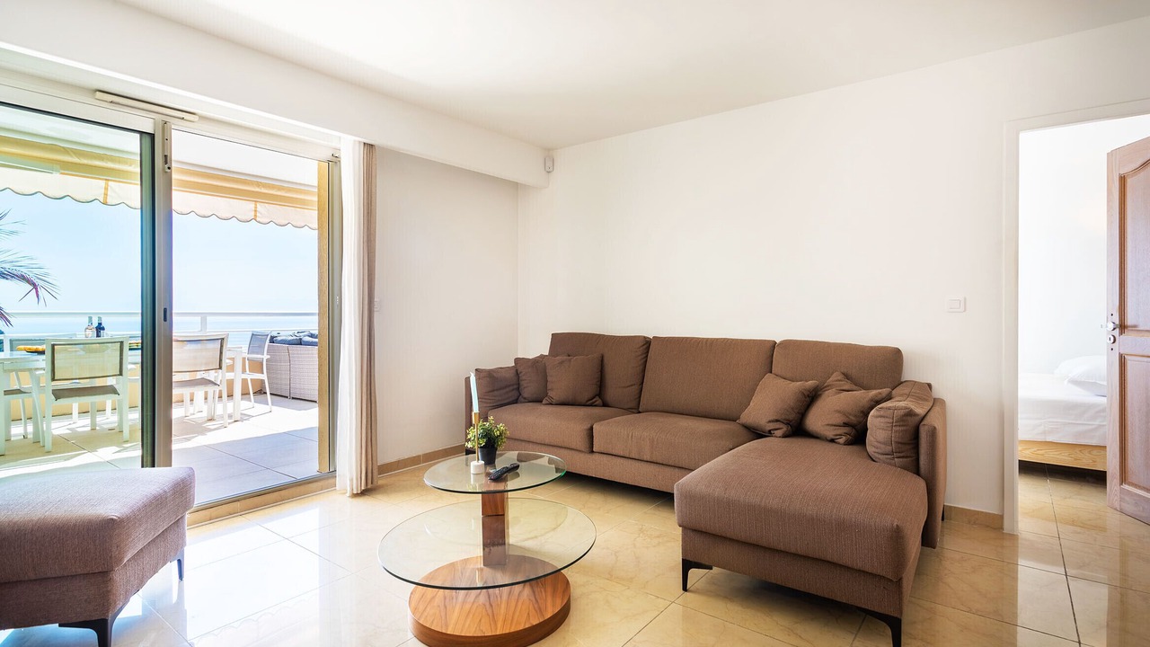 Photo of Livingroom in Eze