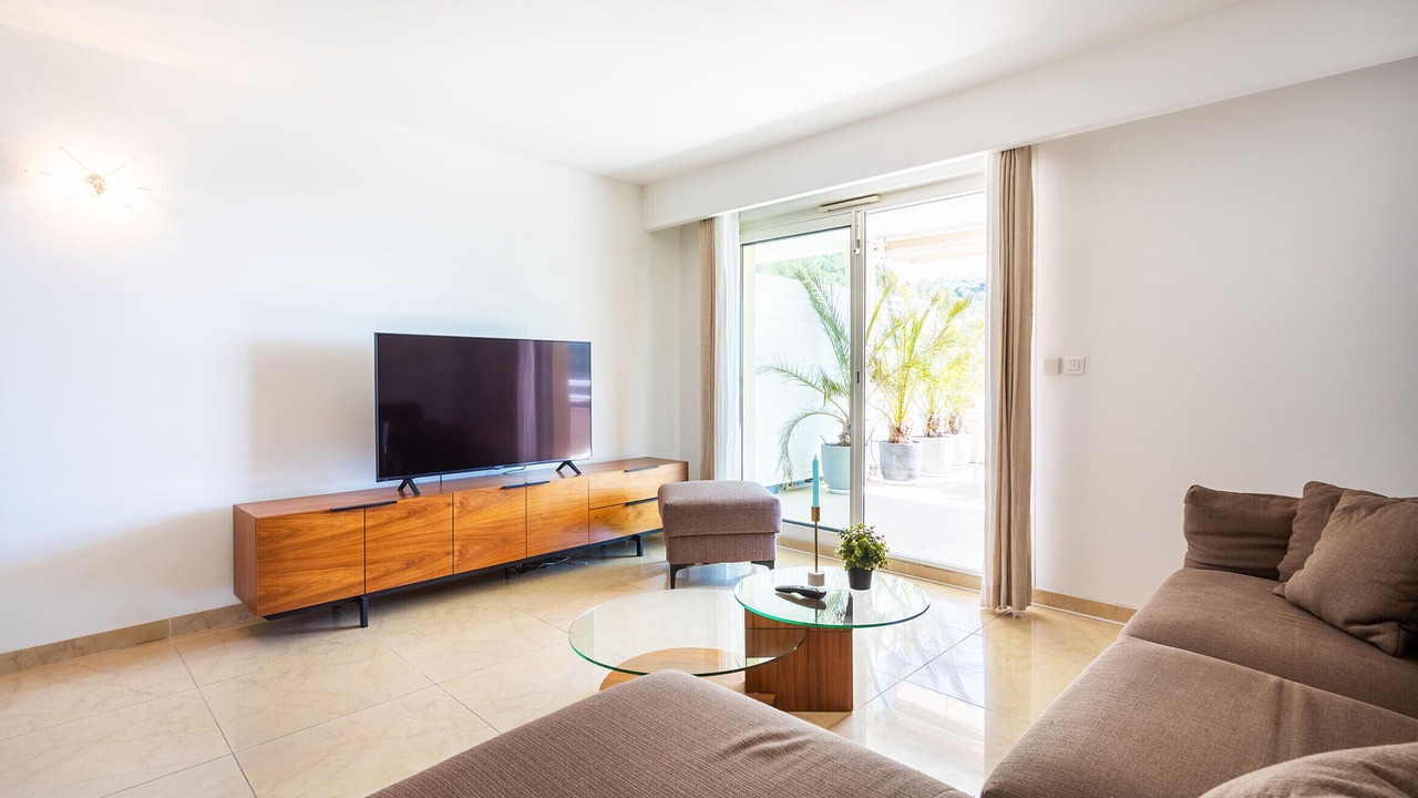 Photo of Livingroom in Eze